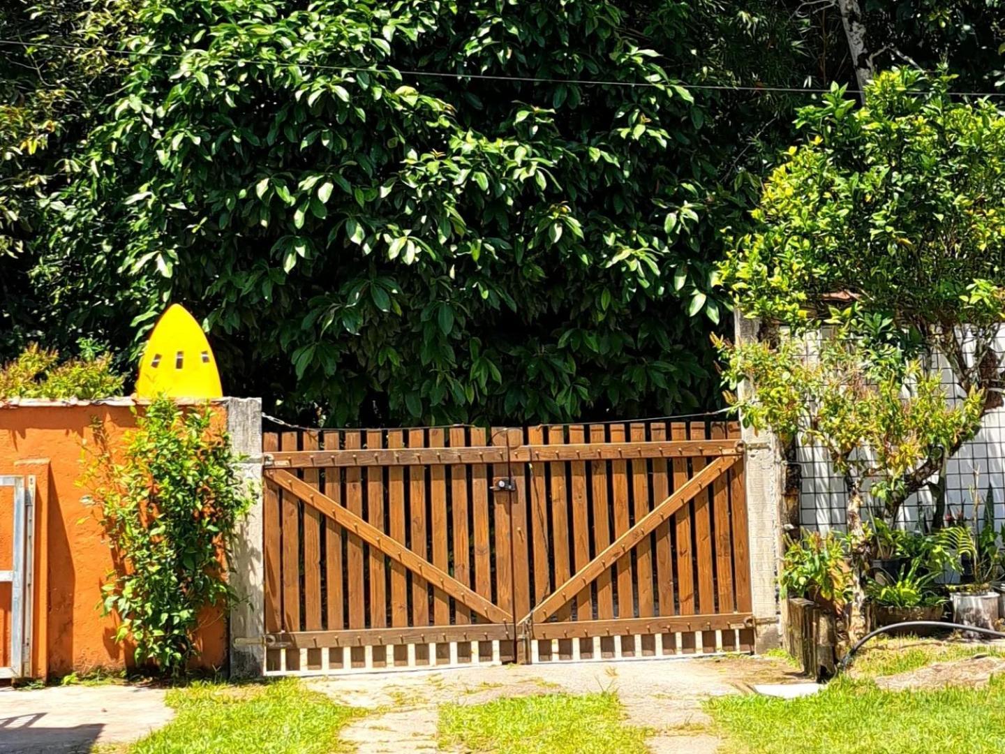 Casa Pe Na Areia Cantao Do Bora Bora - Manaaki Surf Hostel Sao Sebastiao  Exterior foto